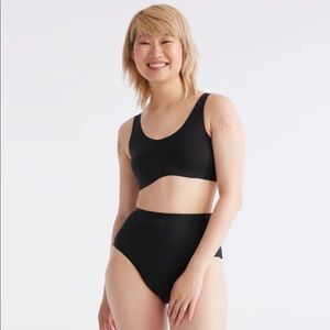 Knix period underwear *new*